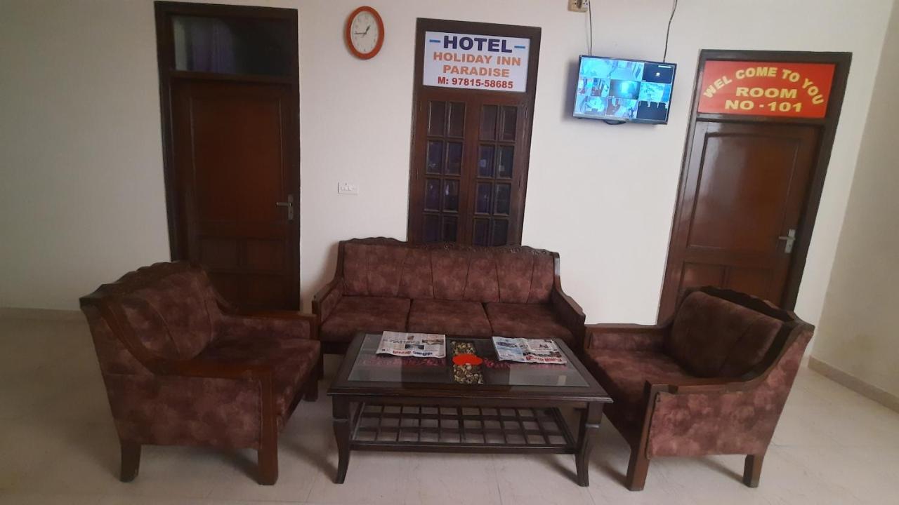 Hotel Holiday Inn Paradise Chandīgarh Exterior foto